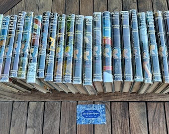 Nancy Drew books ORIGINAL TEXT (except as noted) - take your pick of titles. Blue tweed in dust jacket format 16 wrap spine artwork