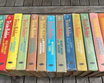 Complete set of Cameo format Trixie Belden #1-13 hard to find, create an instant collection