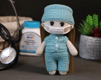 Schema bambola infermiera amigurumi all'uncinetto, schema bambola dottoressa all'uncinetto Eng PDF