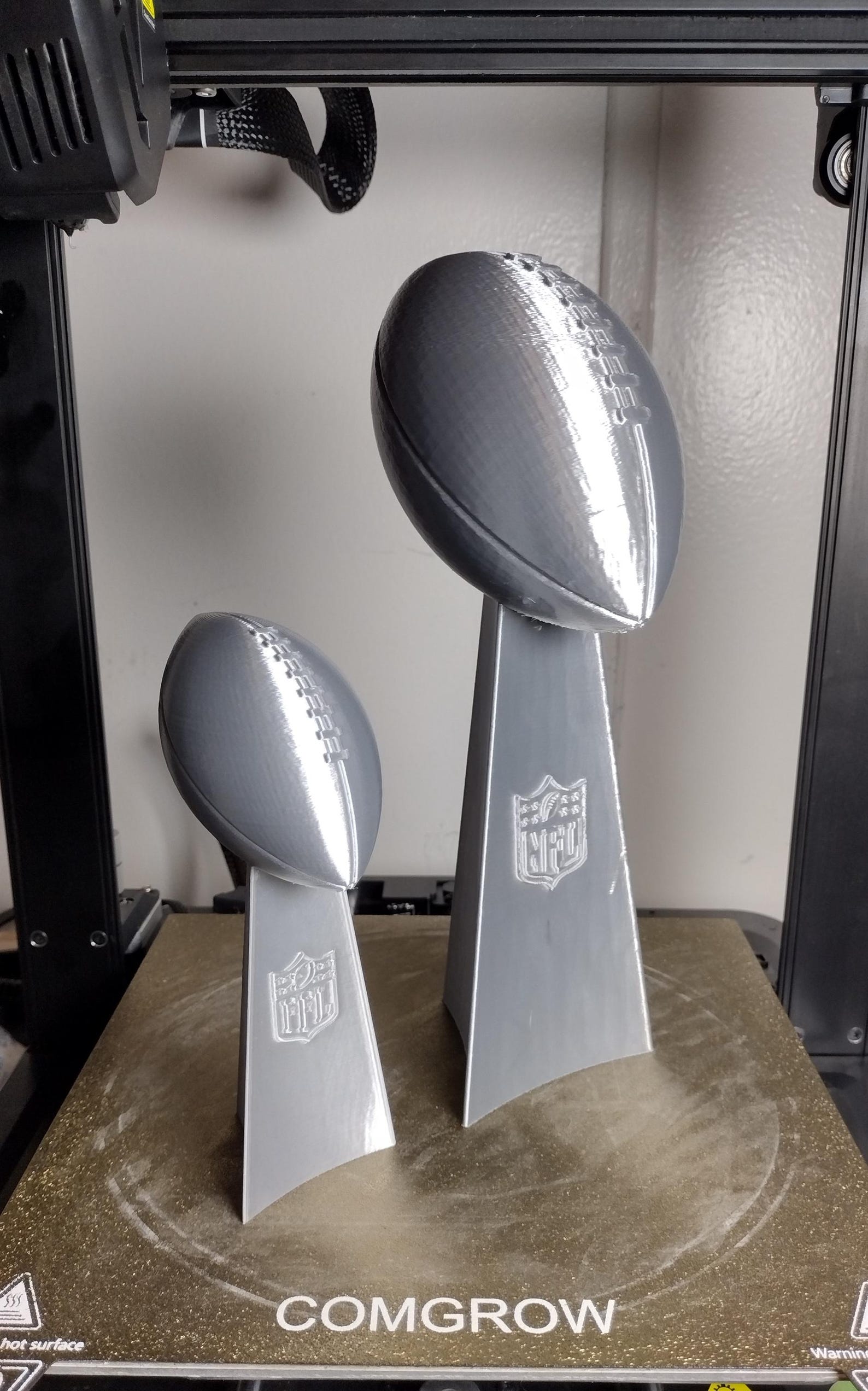Lombardi Style Fantasy Football Trophy - 19 Inch With 24 Name Plates, Championship Trophy