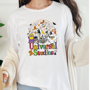 Halloween Universal Studios Unisex T-shirt, Disneyland Family Vacation Shirt, Universal Studios Scary Gift T-shirt, Studios Horror T-shirt