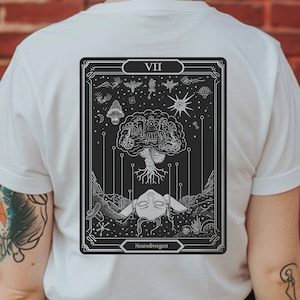 Minimalista, Vintage, Neurodivergente, Neuropicante, Camiseta Neuropicante, Carta del Tarot, Camiseta del Tarot, Tarot, Autismo, Regalo para el autismo, Minimalismo, Unisex