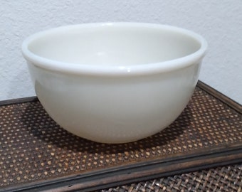 Vintage Glass Mixing Bowl 7 "