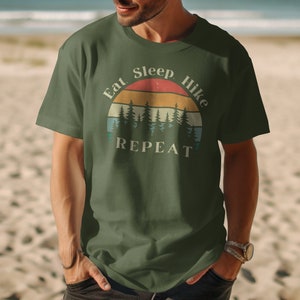 Eat Sleep Hike Repeat Vintage Retro Hiking T-Shirt, Nature Lover Shirt, Outdoor Adventure Tee, Gift for Hikers, Funny Hiking Shirt