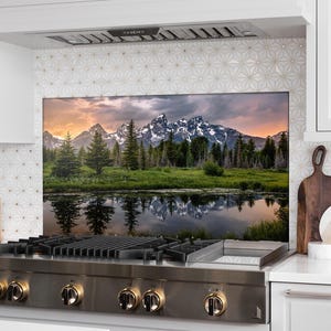Dosseret de cuisine paysage de montagne, couverture arrière de poêle, dosseret de poêle en verre trempé, décoration de cuisine, capot de cuisinière, cadeau de pendaison de crémaillère