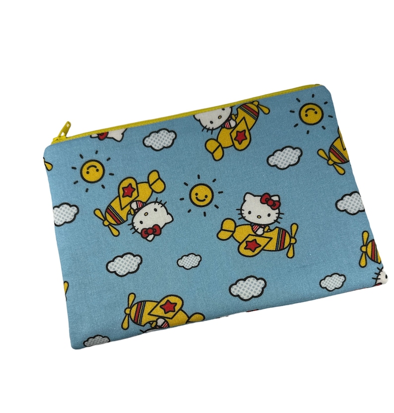 medium zipper 8 pouch Kawaii Kitty Flight image 1