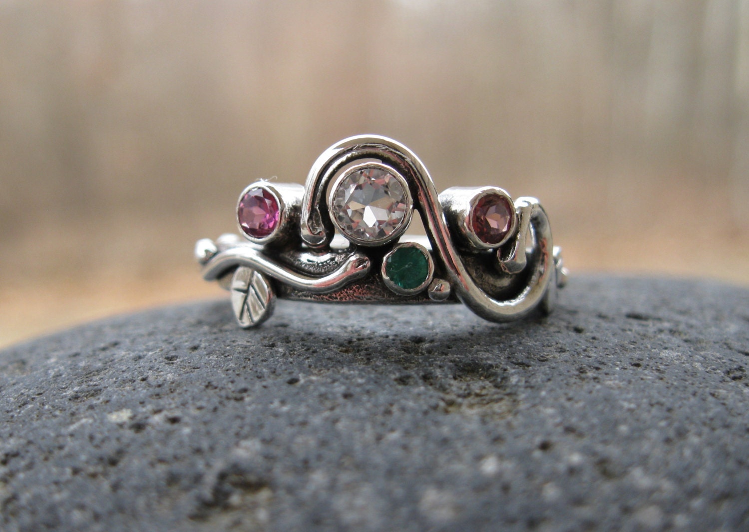 Unique mothers rings 4 stones Clearance