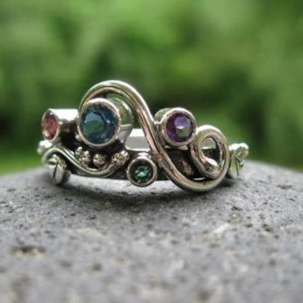 unique multi stone mothers ring. 4, 5 or 6 birthstones . sterling silver mothers ring . Wild Garden Mother's Ring . multi stone ring