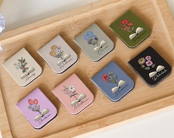 Name Bookmark with Birth Flower,Custom LeatherBookmark,Personalized Magnetic Bookmark,Book Lover Birthday Gift,Book Accessory, Wedding gift