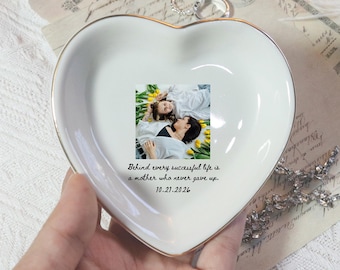 Custom Photo Mother of The Groom Jewelry Dish, Mother of The Bride Jewelry plate, Custom Jewelry Tray for Mom, Wedding Favor Gift For Mom