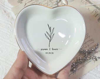 Wedding Gifts for Couple, Custom Ring Dish, Personalized Ring Dish, Couples Gift, Bridal Shower Gift, Personalized Engagement Gift for Bride