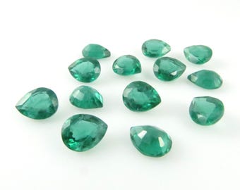 Esmeralda - Gemas talladas en forma de pera de 8 mm x 10 mm, piedras preciosas sintéticas - 6 (seis) piezas (X140)