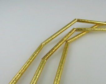Perles tube de 30 mm - Cuivre plaqué or - 3 brins - 18 perles au total (Z360)