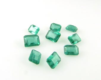 Esmeralda - Surtido de gemas talladas en esmeralda, gemas sintéticas - 9 (nueve) piezas en total (X141)