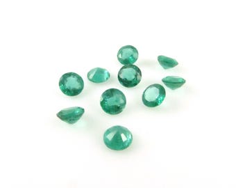 Esmeralda - Gemas redondas de 6 mm a 7 mm, piedras preciosas sintéticas - 5 (cinco) piezas (X139)