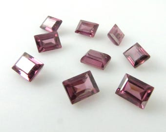 Granate rodolita - Gema de talla baguette de 6 mm x 8 mm, sintética - Cinco (5) piezas (G142)