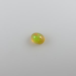 Ethiopian Welo Opal - Oval Flat-Back Gemstone Cabochon, 1.20 cts - 6x8 (O116)