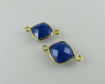 Conector de pedra preciosa Lápis-lazúli com engaste em bisel de 18 mm a 19 mm, facetado como diamante, banhado a ouro vermeil - Par correspondente (CN129)