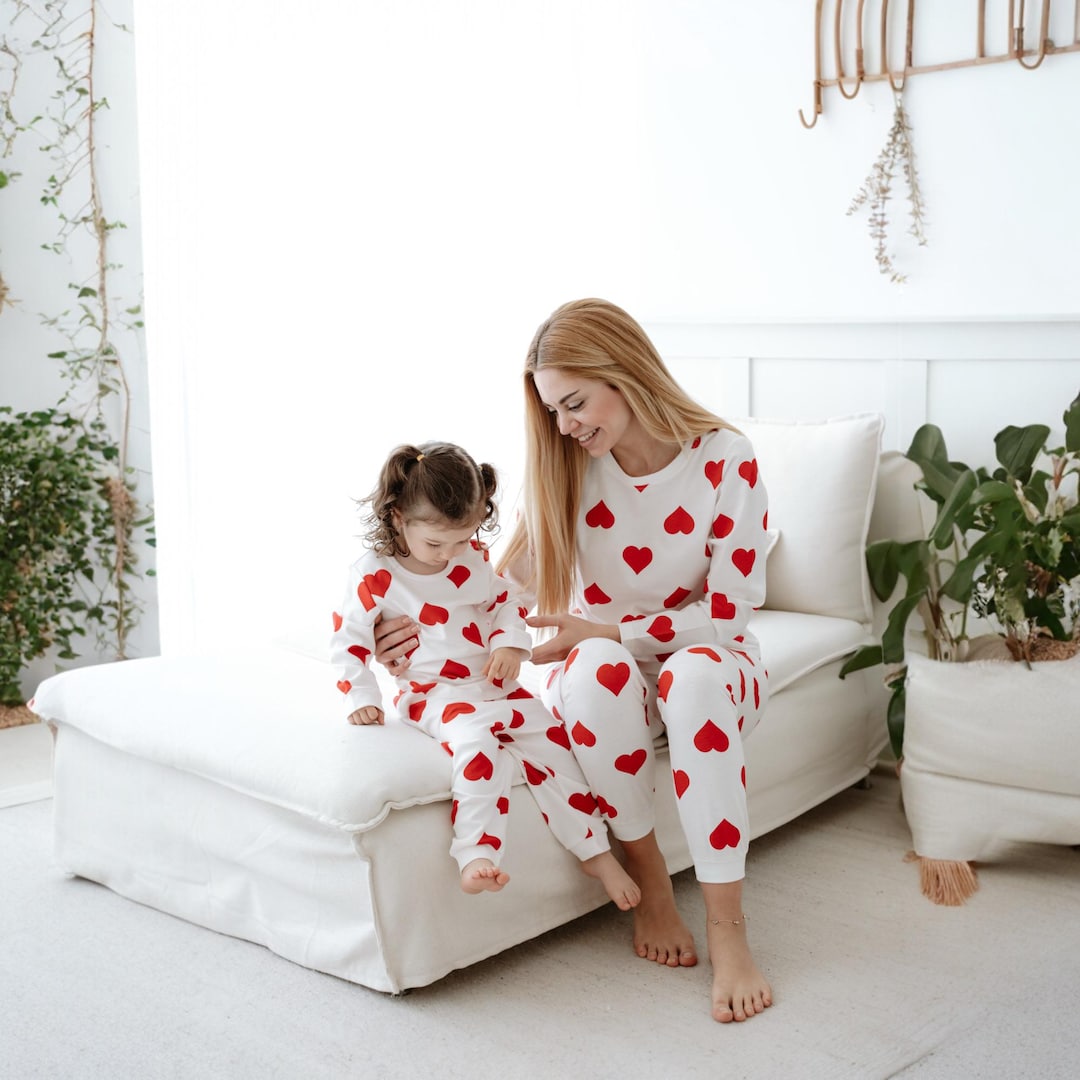 Matching motherdaughter pajama set 100 cotton long pants and longsleeved tops set of 2