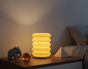 Lámpara de mesa ondulada: iluminación moderna para la noche y luz ambiental.