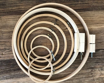 Acht Holz Holz Stickerei Quilter Hoops wie neue Schraubspannung American Heritage Darice