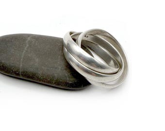 Sterling Silver Vintage Three Band Trinity Rolling Ring, Size 9 Fidget Russian Wedding Interlocking