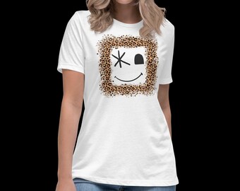 Lässiges Damen-T-Shirt „Smile“.