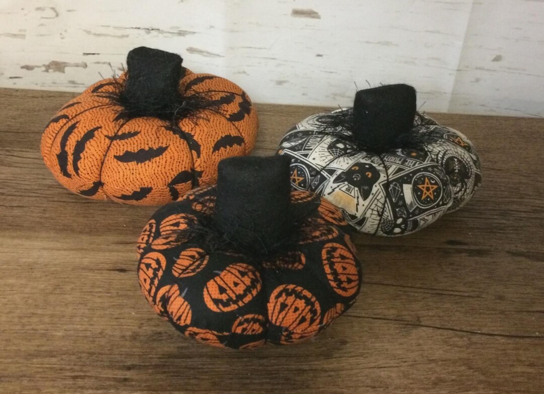 Halloween PUMPKINS Ornies Tucks Bowl Fillers 5" - Set of 3 - HANDMADE ...