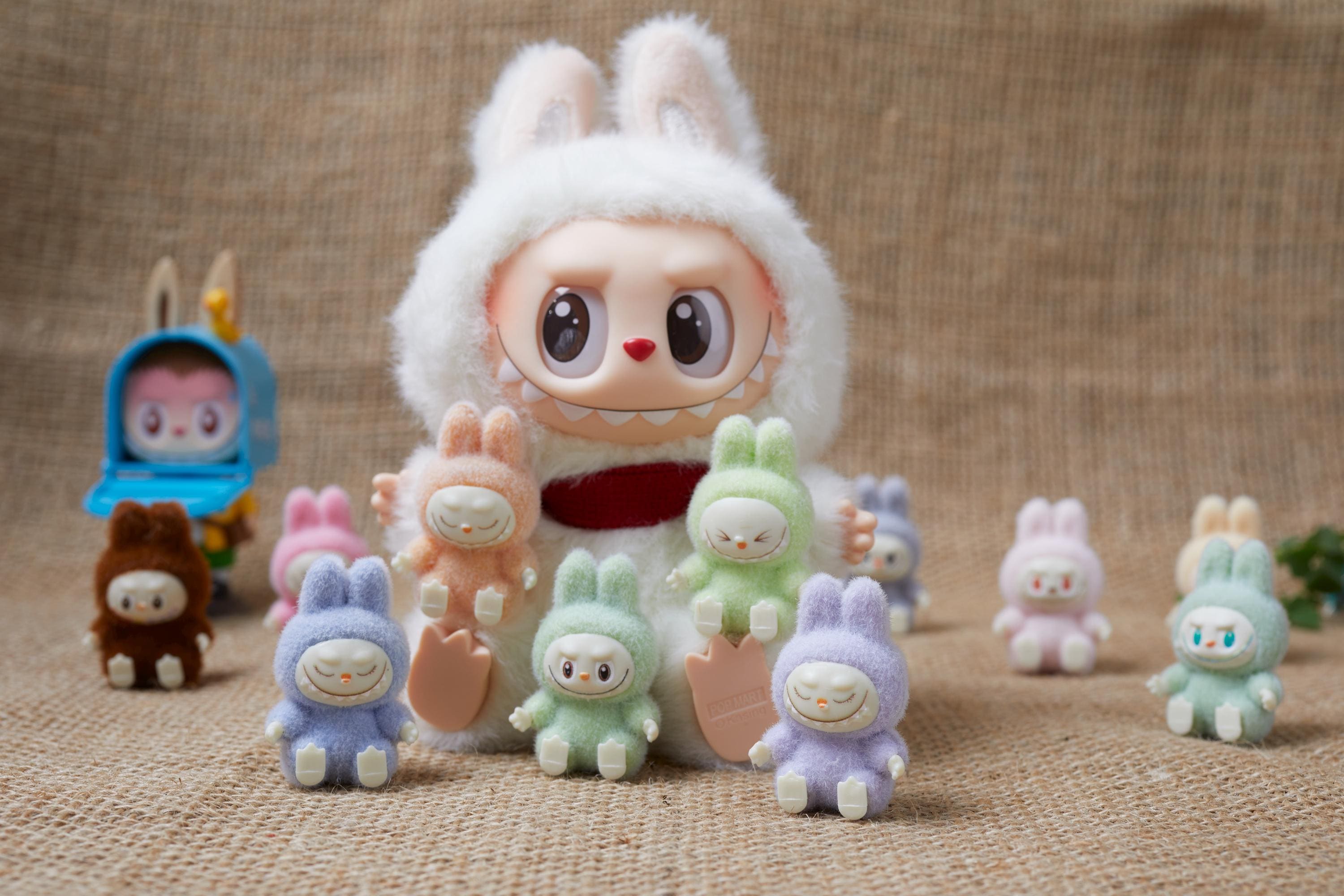 Labubu キーホルダー