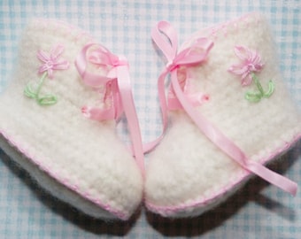 Cheryls Crochet CCF2 Baby Felted Lace Up Booties PDF Download Crochet Pattern