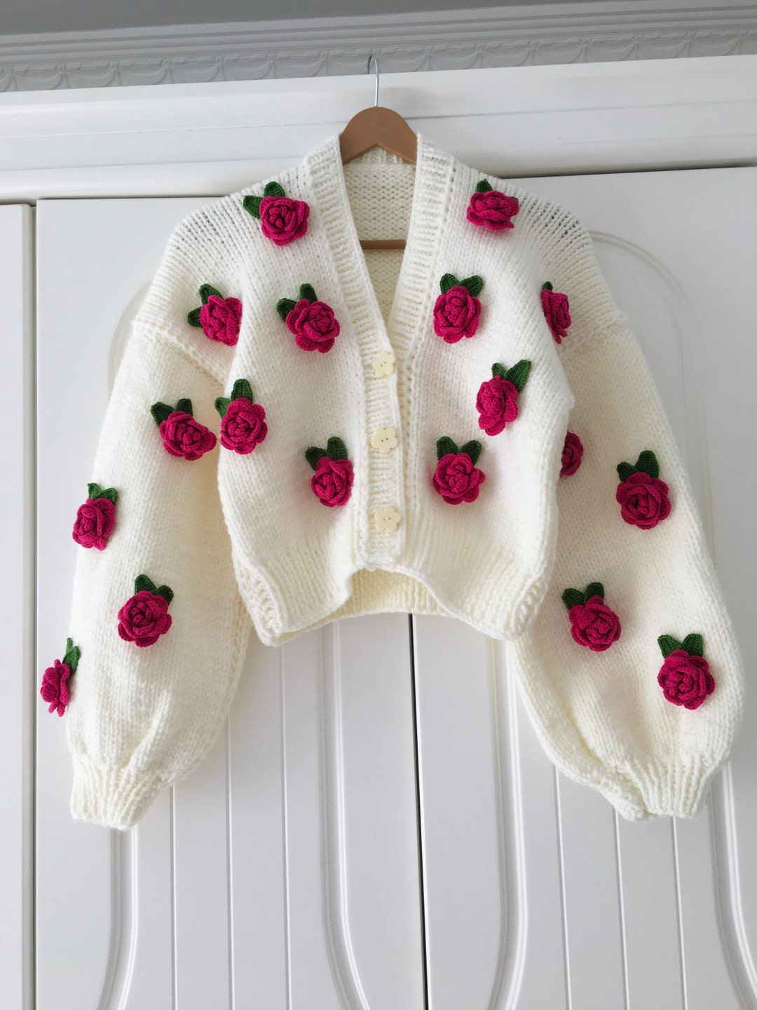 Rose flower motif cardigan 【white】 il_1080xN.5999714370_p3cl.jpg