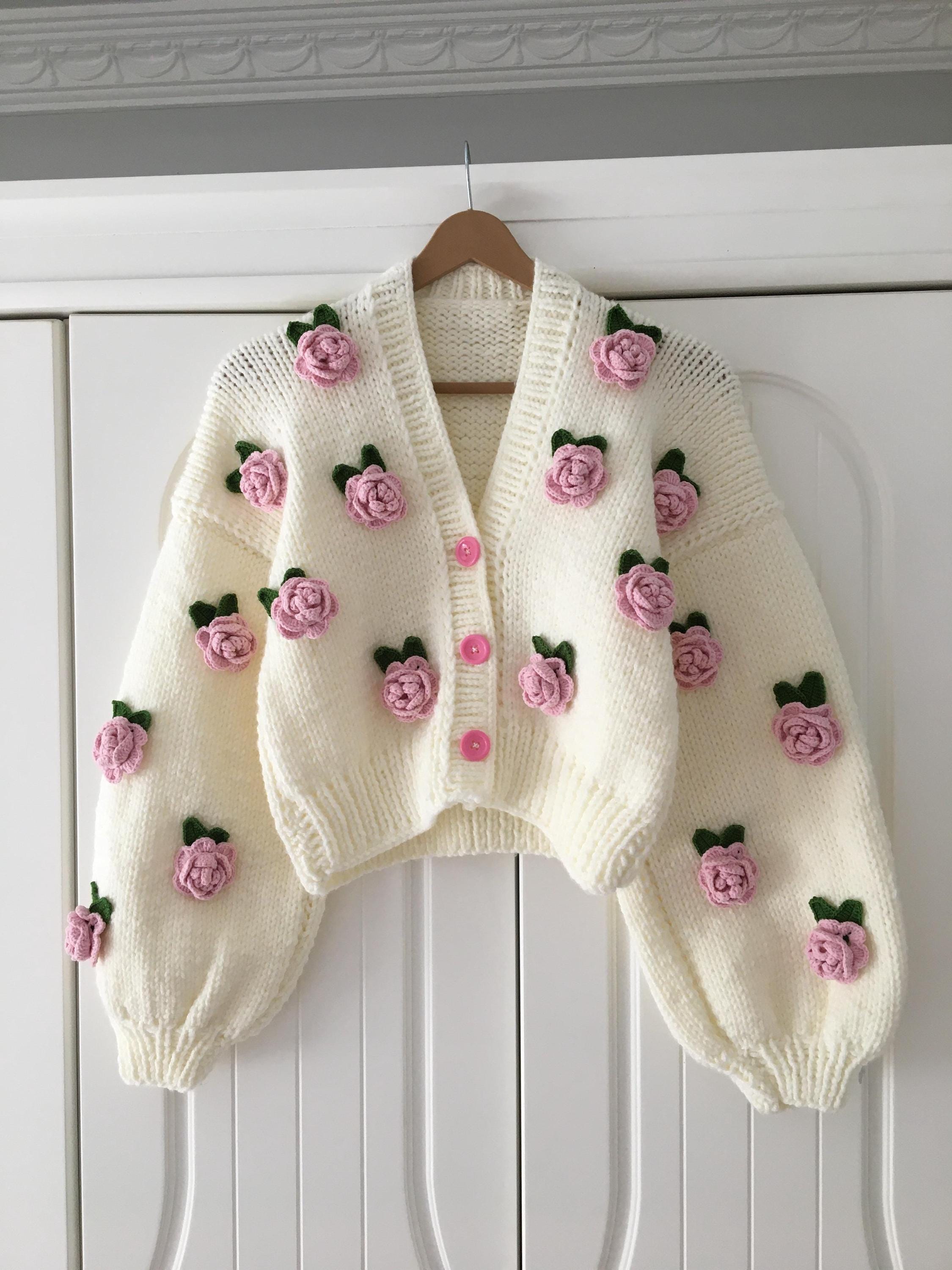 トップス Rose flower motif short sleeve cardigan トップス Rose flower motif short sleeve cardigan Rose flower