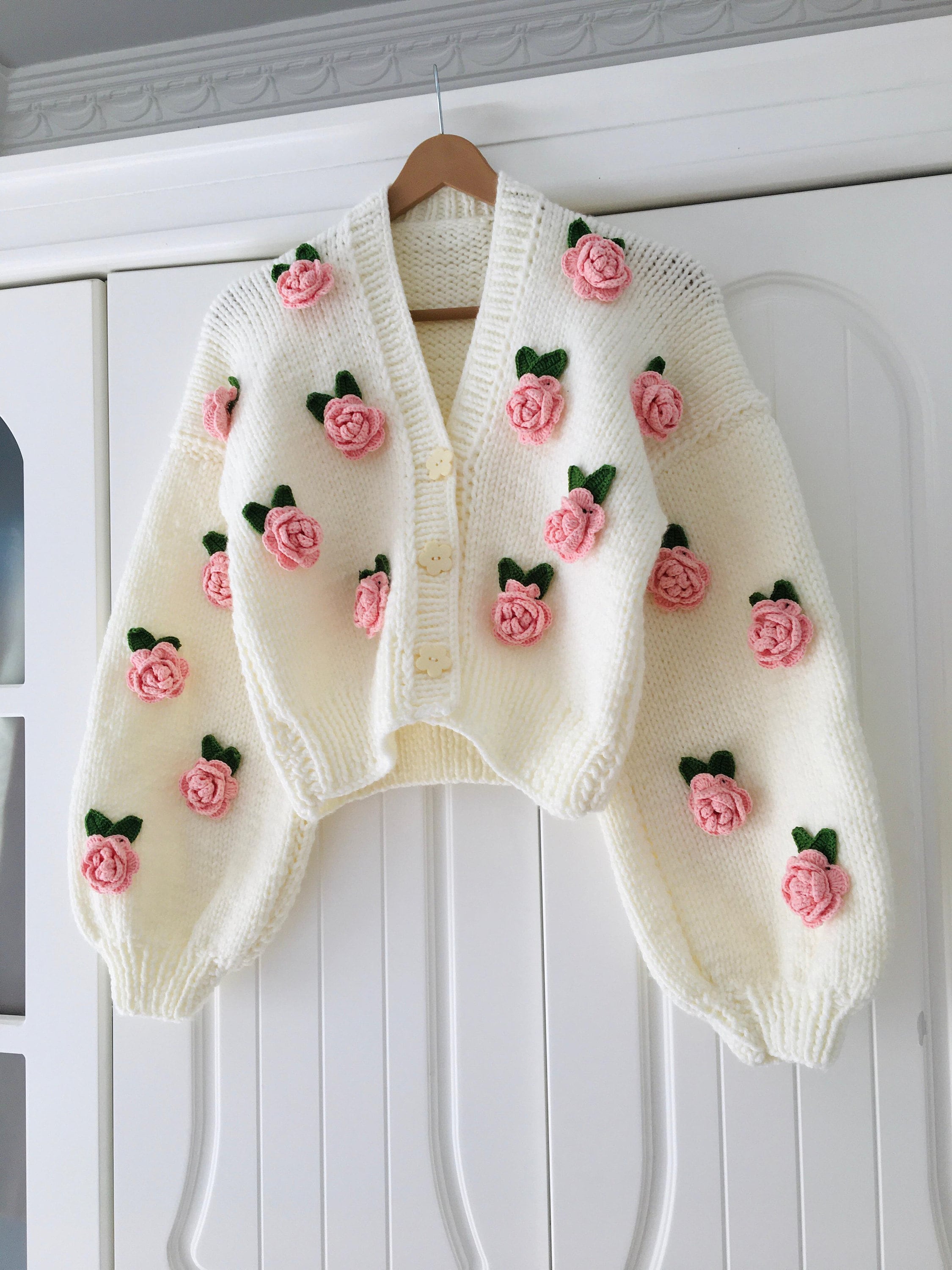 【GRAVER】Flower Dot Embroidery Tartan Check Knit Cardigan Cottagecore_Cherry_Blossoms_Fl