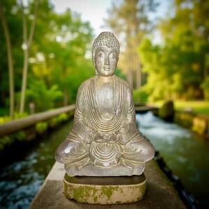 Japanese Bronze Seated Buddha | Vintage/Antique Meditation Statue | Spiritual Zen Decor