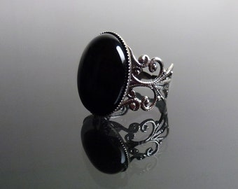Victorian gothic ring - Black Onyx gemstone, ornate filigree steampunk adjustable ring - BELLA