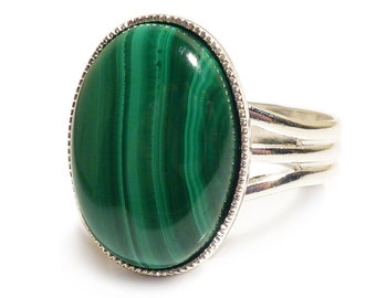Malachite gemstone ring - Victorian Gothic green Semi Precious gem stone Oval Adjustable 18 x 13 mm Silver Plated