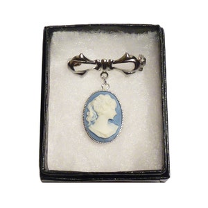 Victorian Gothic Blue Cameo Brooch Beautiful Portrait of a lady Steampunk goth silver image 2