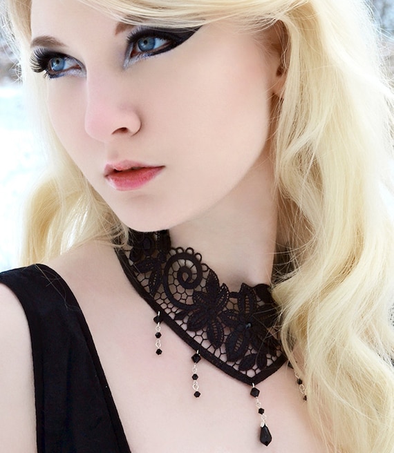 Swarovski lace necklace clearance
