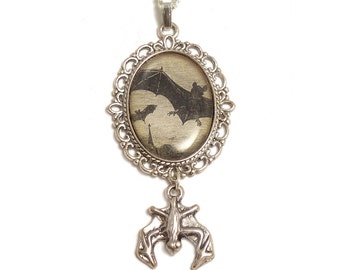 Victorian gothic bat necklace - Bats in flight silver pendant - Halloween Vampire horror Dracula