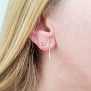 Minimalist 14K Solid Gold Bar Stud Earrings. Thin Gold Bar Earrings. Delicate Gold Line Earrings. Gold bar earrings. 14K gold bar earrings.