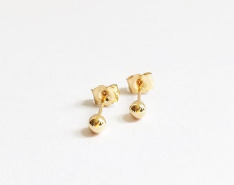 14K Yellow Gold Ball studs. Solid gold studs. 14K Solid Gold Stud Earrings. Minimalist Gold Stud Earrings. Simple stud earrings. Gold studs.