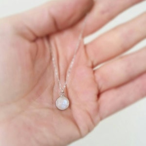 Minimalist Delicate Rose cut Rainbow Moonstone Sterling Silver Necklace. Delicate Moonstone Necklace. Silver Moonstone pendant necklace.