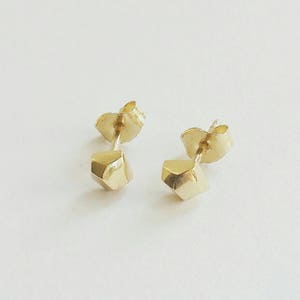 14K Gold Pebble stud earrings. Faceted Pebble Stud Earrings in 14K Gold. Gold pebble earrings. Solid 10K 14K or 18K Gold Stud earrings. image 5