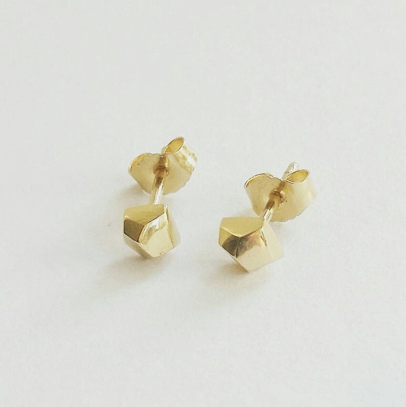 14K Gold Pebble stud earrings. Faceted Pebble Stud Earrings in 14K Gold. Gold pebble earrings. Solid 10K 14K or 18K Gold Stud earrings. image 5