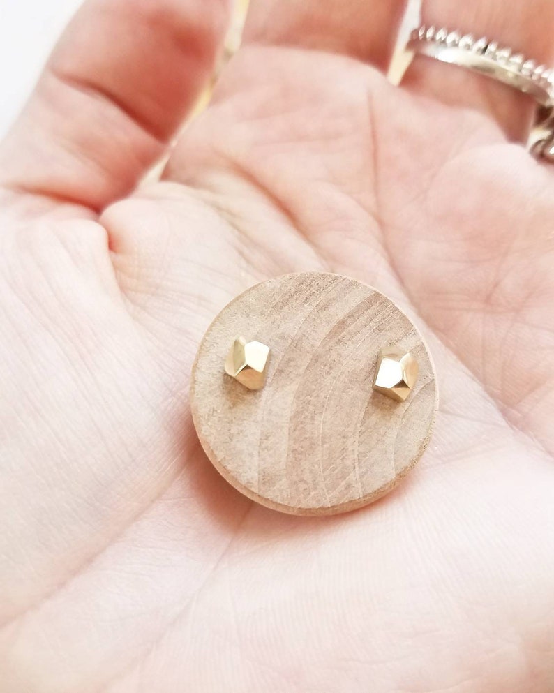 14K Gold Pebble stud earrings. Faceted Pebble Stud Earrings in 14K Gold. Gold pebble earrings. Solid 10K 14K or 18K Gold Stud earrings. image 4
