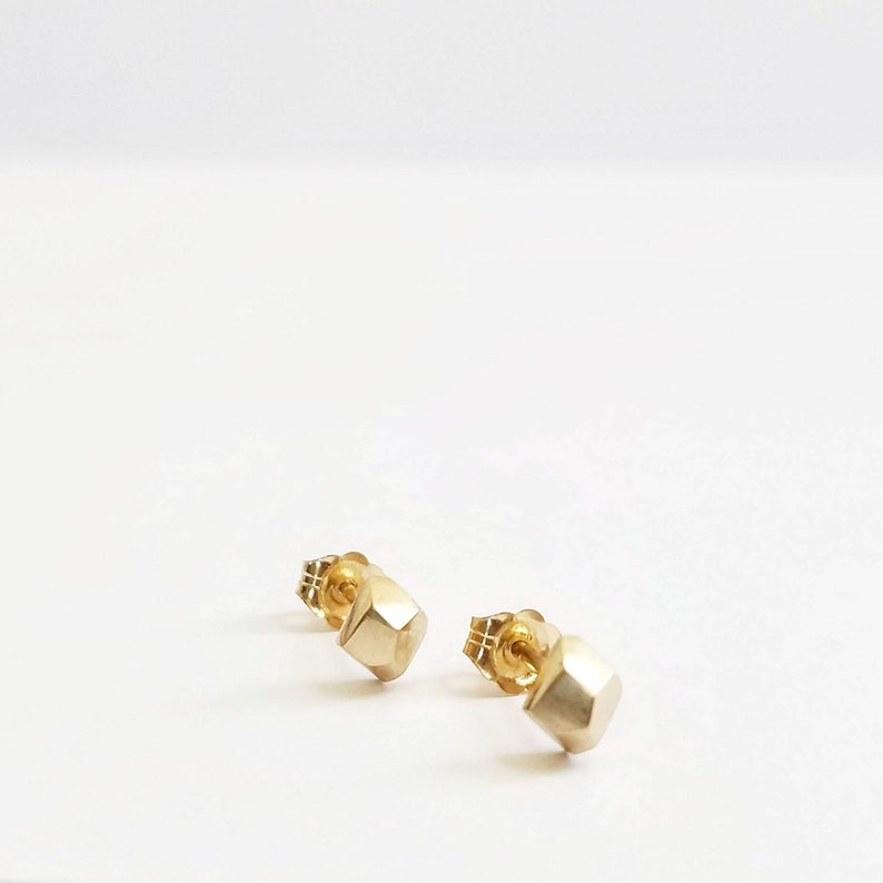 14K Gold Pebble stud earrings. Faceted Pebble Stud Earrings in 14K Gold. Gold pebble earrings. Solid 10K 14K or 18K Gold Stud earrings. image 2