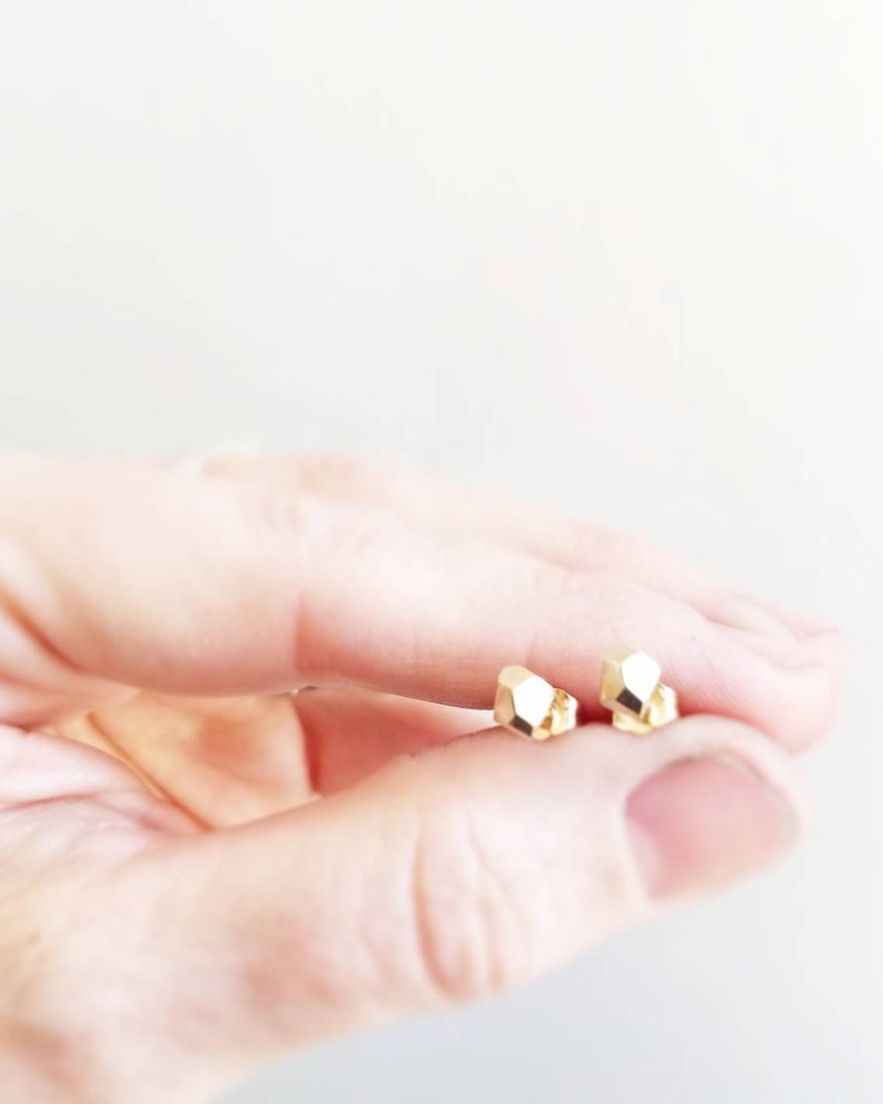14K Gold Pebble stud earrings. Faceted Pebble Stud Earrings in 14K Gold. Gold pebble earrings. Solid 10K 14K or 18K Gold Stud earrings. image 9
