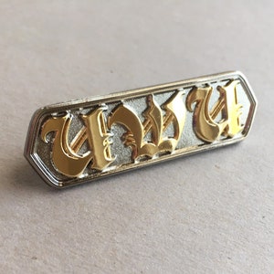 uwu Gold/Silver Metal Lapel Pin image 2
