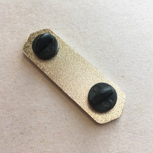 uwu Gold/Silver Metal Lapel Pin image 5
