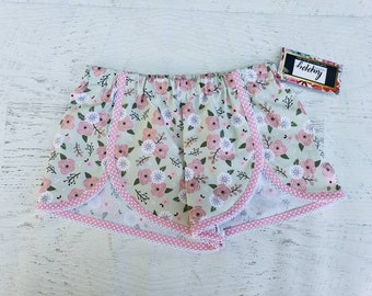 Retro Tulip Shorts, Pale Green shorts with peachy pink flowers and crochet lace trim, girls sizes 2t-12